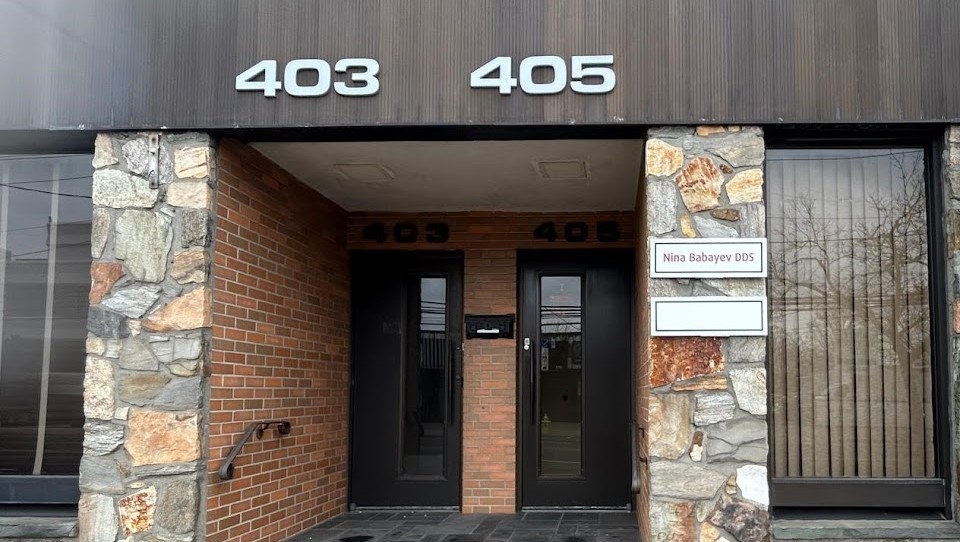 Exterior of Nassau Smile Dentist office